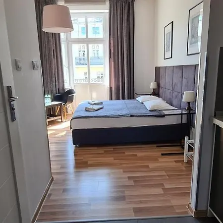 Hotel apartamentowy 1 Night In - Matejki