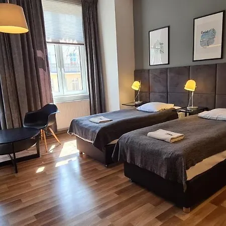 1 Night In - Matejki Hotel apartamentowy Poznań