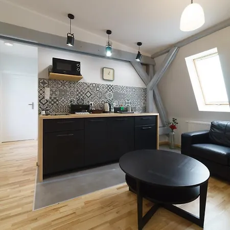 1 Night In - Matejki Hotel apartamentowy Poznań