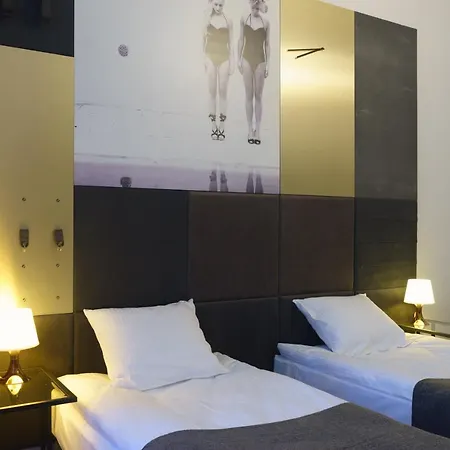 1 Night In - Matejki