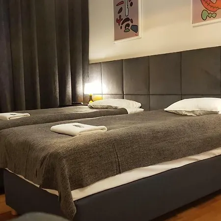 1 Night In - Matejki Apart-hotel